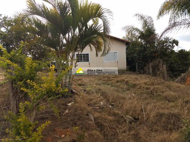 #760 - Casa para Venda em Nova Resende - MG - 2